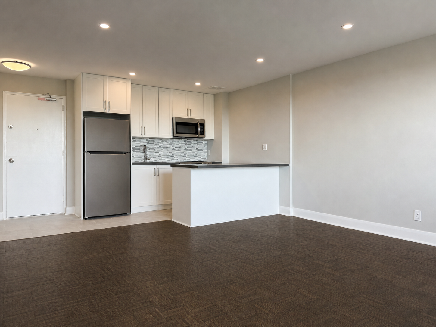 Photo 3 of 2700 - 2702 Lawrence Avenue, East - 2 Bedroom - 750 sq ft - $2499 rental property