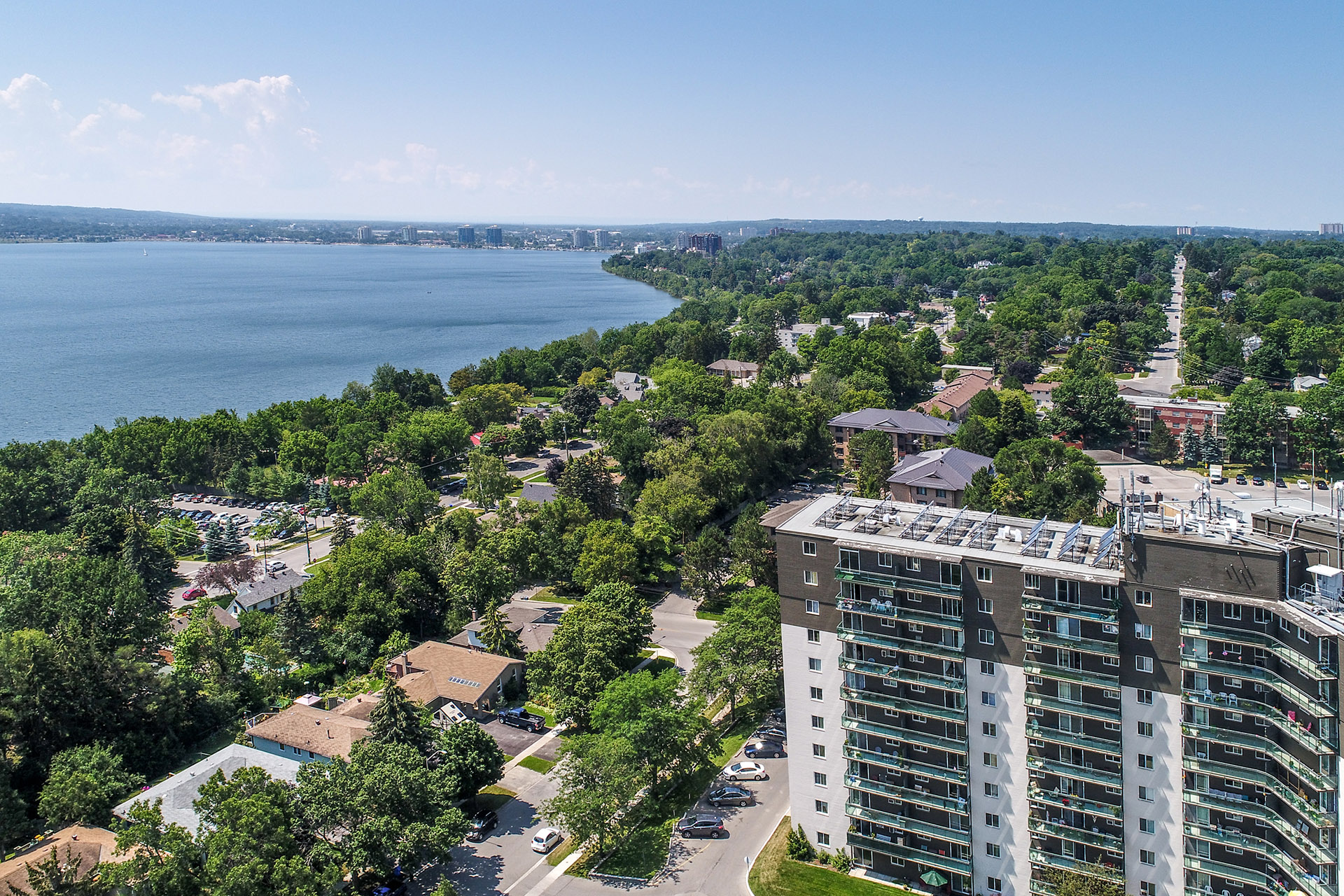 37 Johnson Street, Barrie, ON L4M 5C3 — photo 2