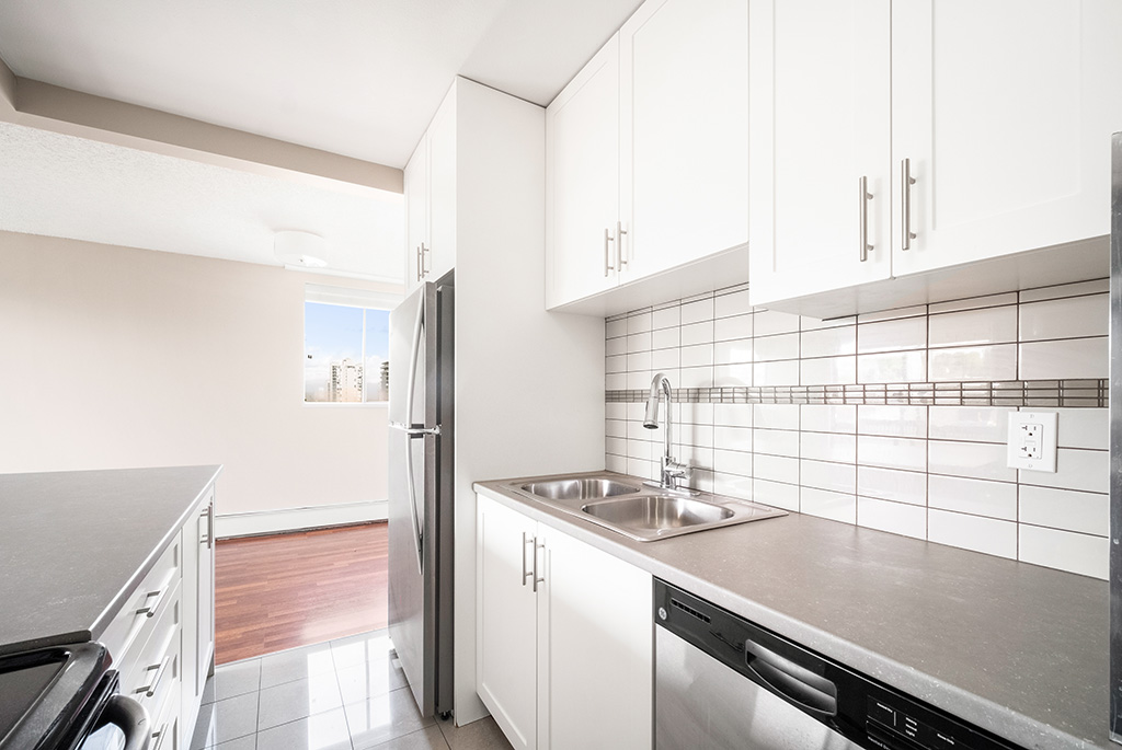 Photo 3 of 737 Carnarvon Street - 1 Bedroom - 544 sq ft - $1843 rental property