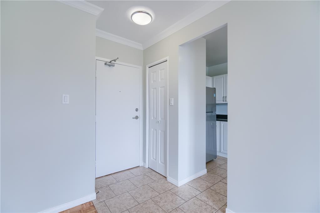 37 Johnson Street, Barrie, ON L4M 5C3 — photo 3