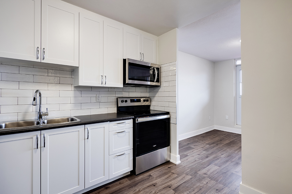 2757 Kipling Avenue, Etobicoke, ON M9V 4C3 — photo 1