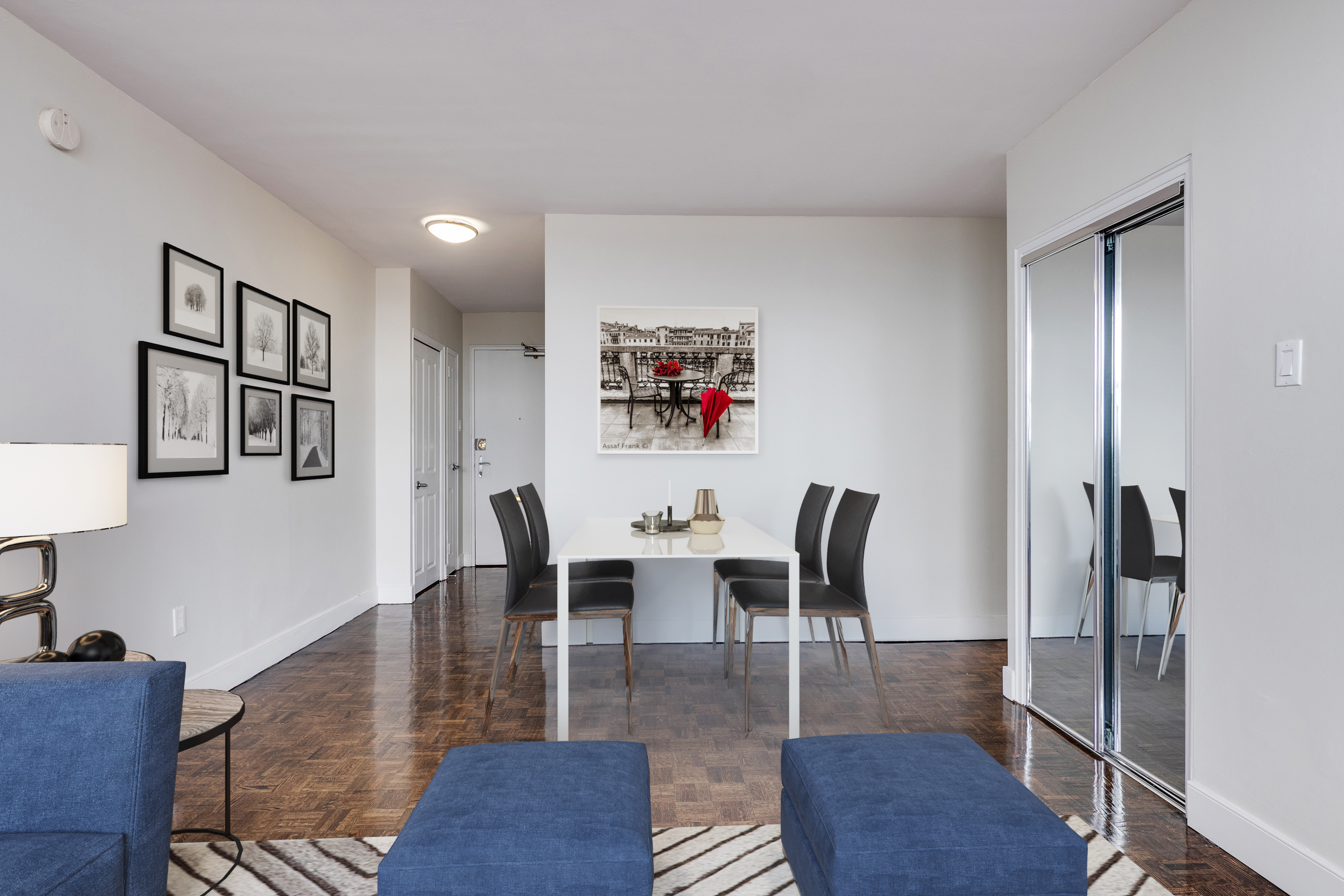 Photo 3 of 155 Wellesley Street, East - Bachelor - 439 sq ft - $1761 rental property