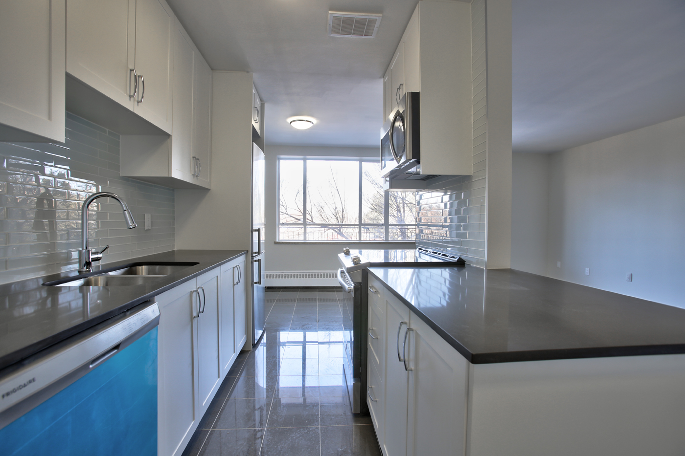 Main photo of rental property: 806 Kennedy Road - 3 Bedroom - 1061 sq ft - $2749 in Scarborough, ON