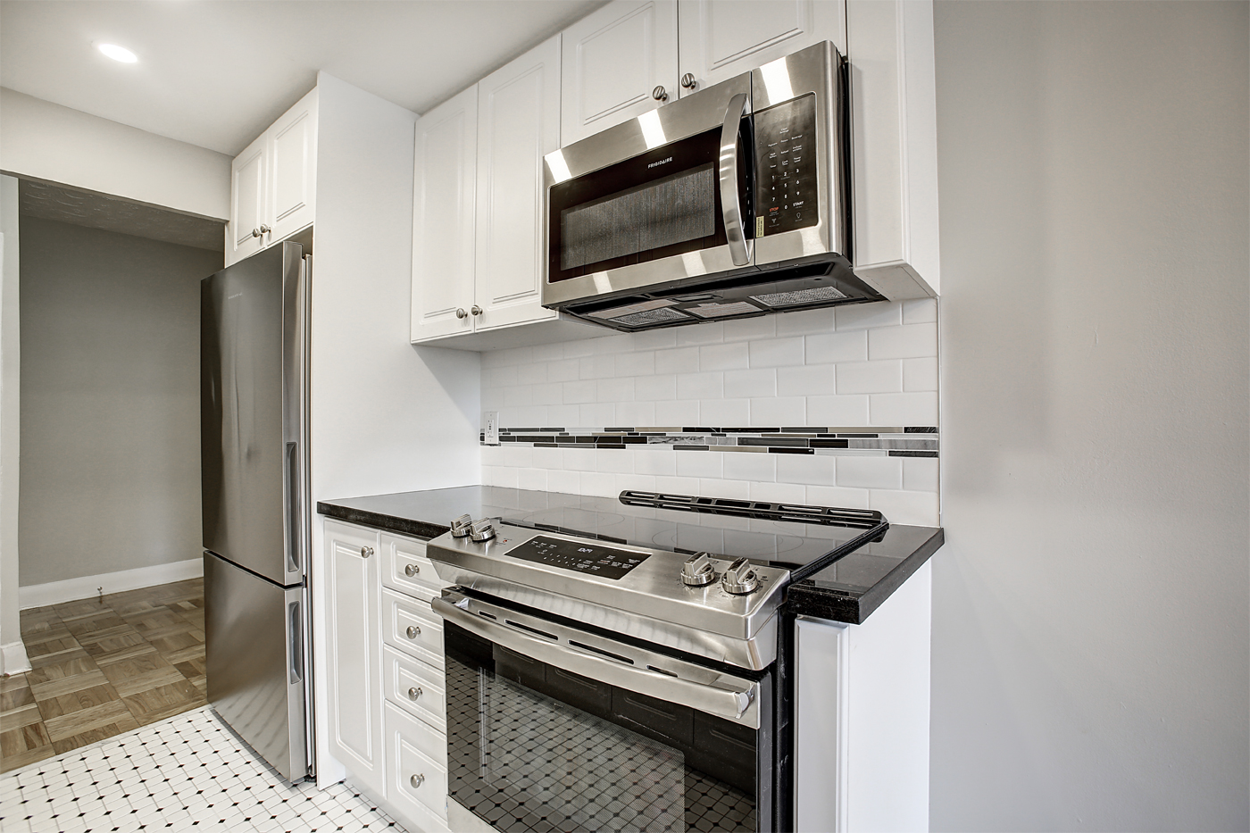 Photo 2 of 96 Jameson Avenue - 1 Bedroom - 721 sq ft - $1999 rental property