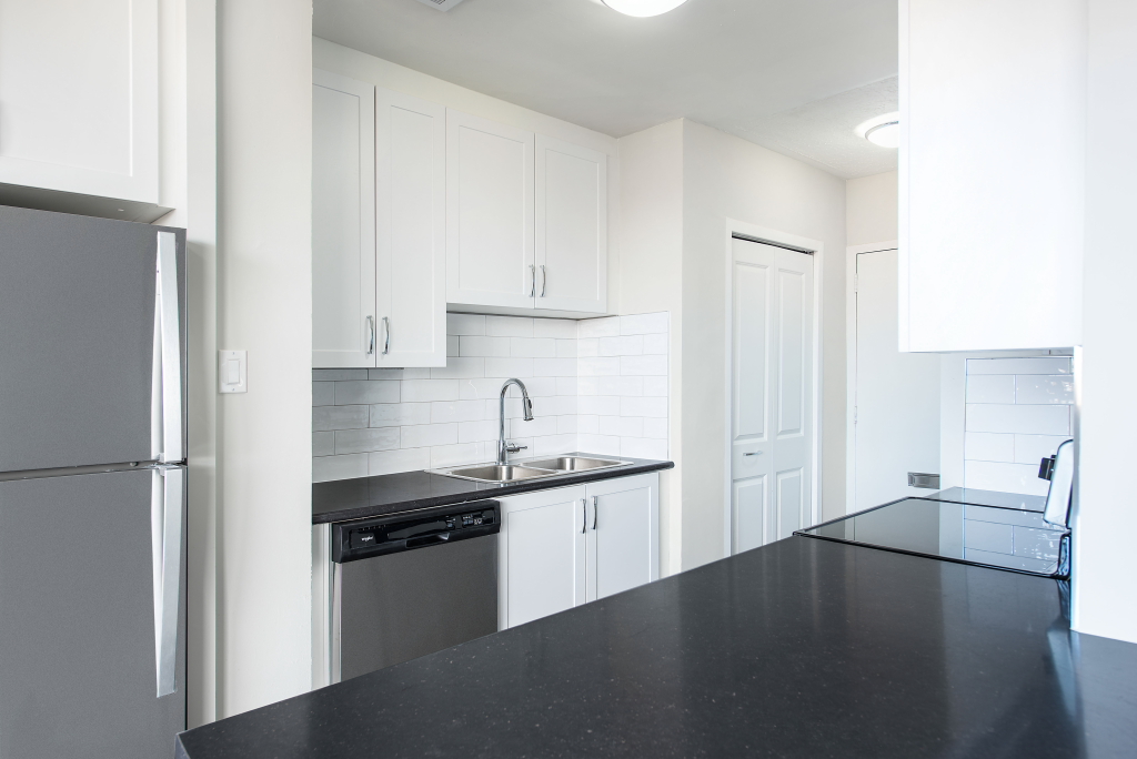 Photo 2 of 1475 Bloor Street - 2 Bedroom - 806 sq ft - $2299 rental property