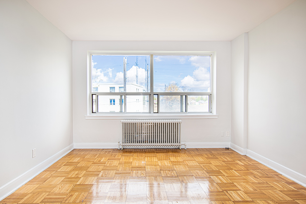 Photo 3 of 40 Craigton Drive - 2 Bedroom - 980 sq ft - $2179 rental property