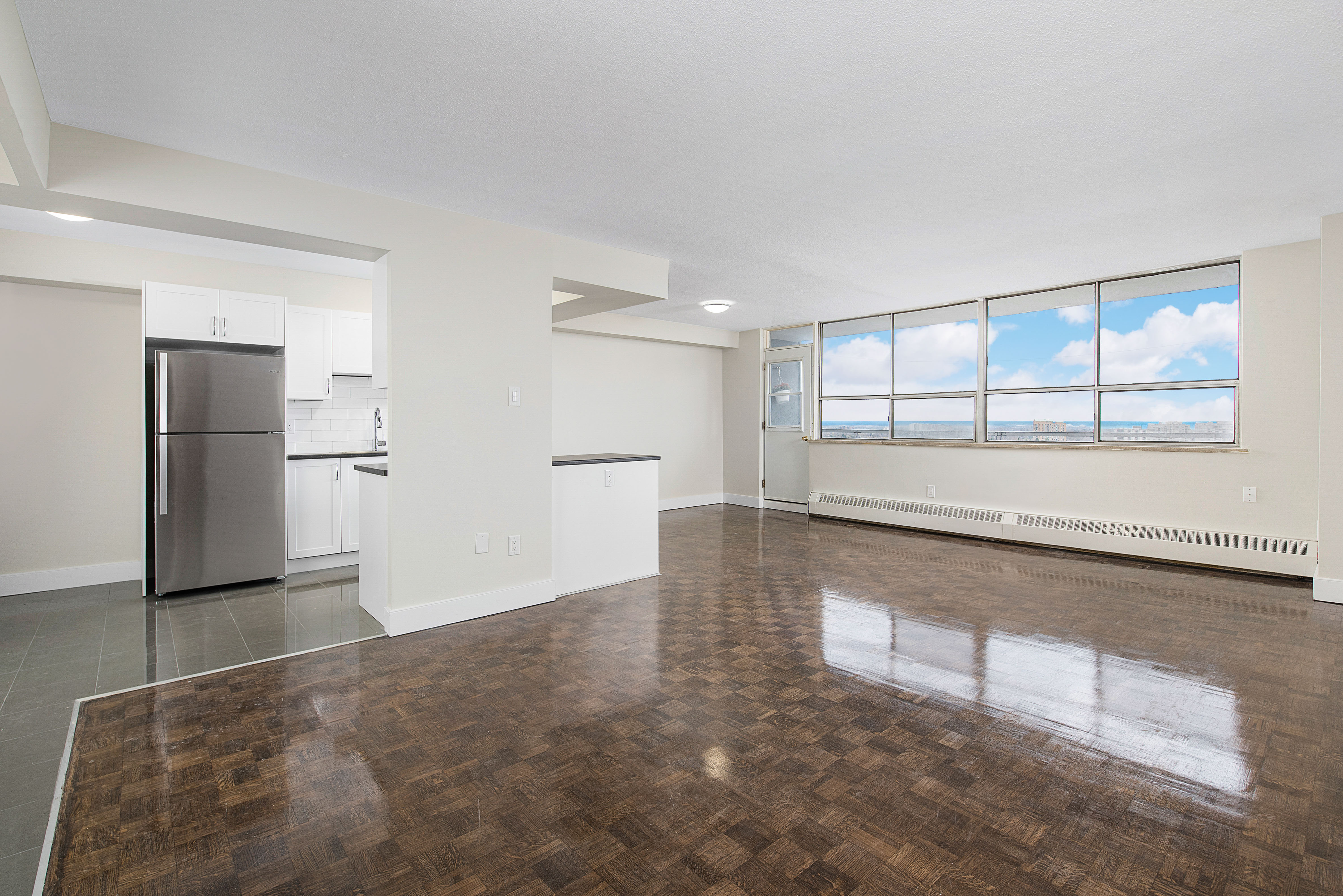 Photo 2 of 25 Cougar Court - 2 Bedroom - 1100 sq ft - $2433 rental property