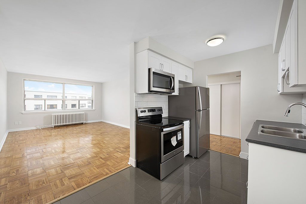 Photo 2 of 860 Pharmacy Avenue - 2 Bedroom - 980 sq ft - $2179 rental property