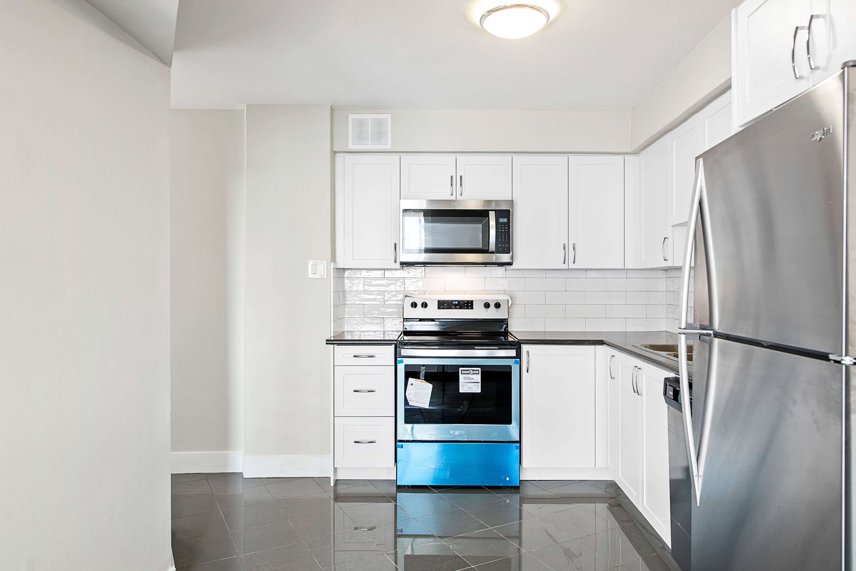 Photo 3 of 1350 Danforth Road - 3 Bedroom - 1265 sq ft - $2642 rental property