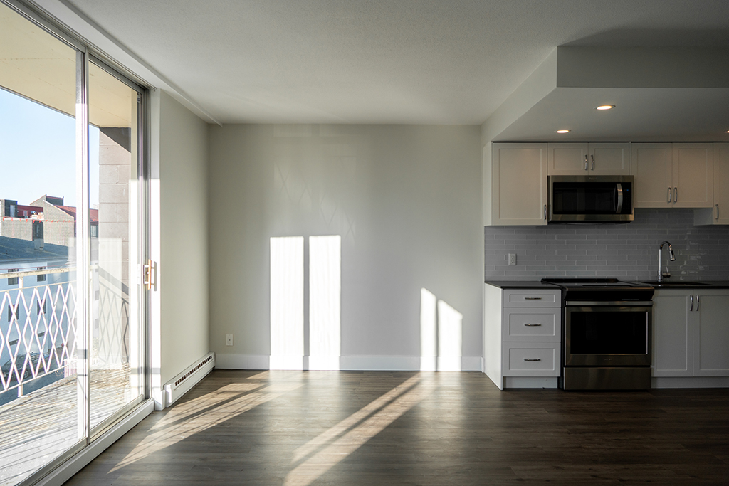 Photo 2 of 1100 Harwood Street - Bachelor - 430 sq ft - $1849 rental property