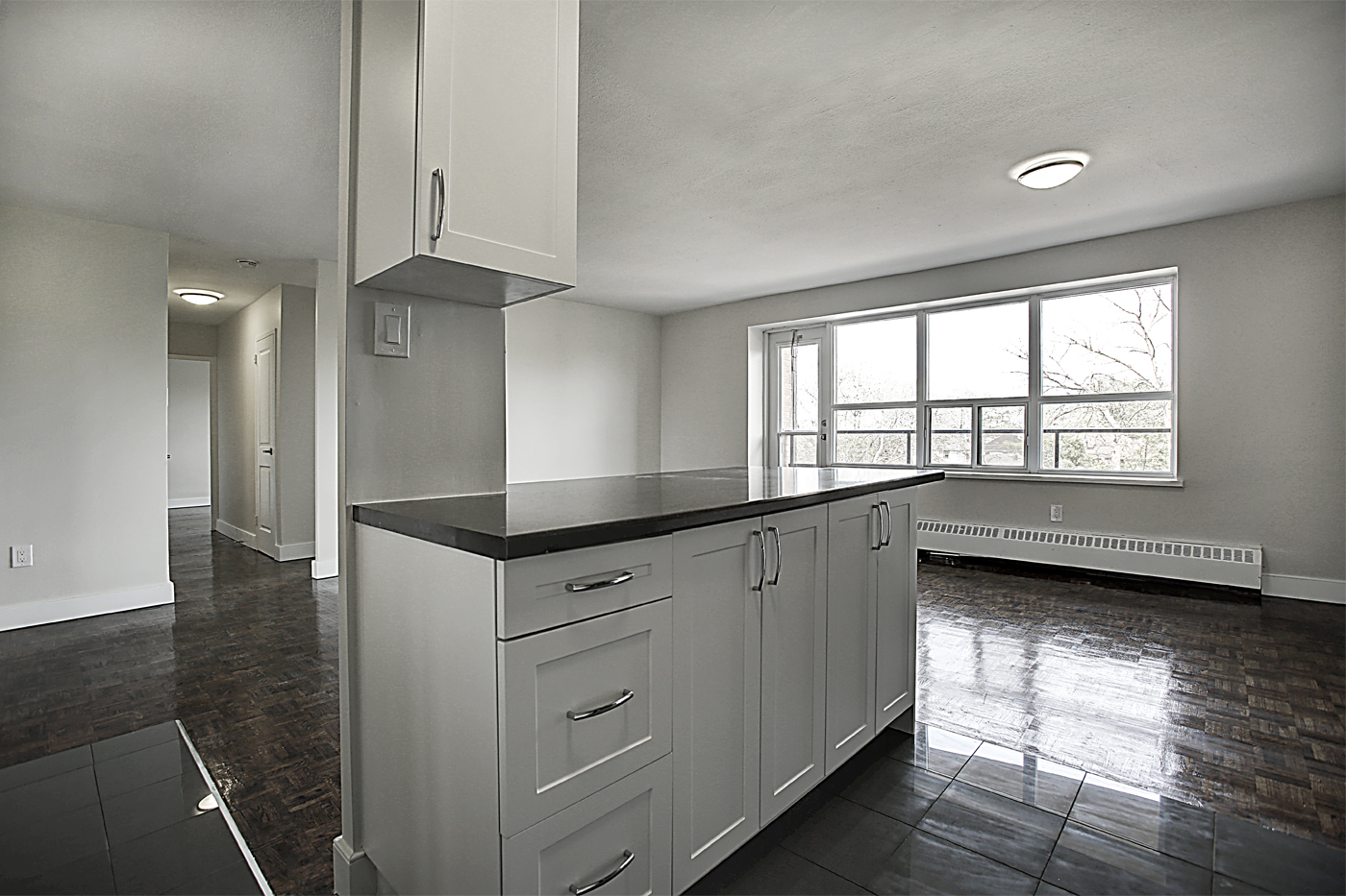 Photo 3 of 24 Ida Street - 2 Bedroom - 1034 sq ft - $1799 rental property