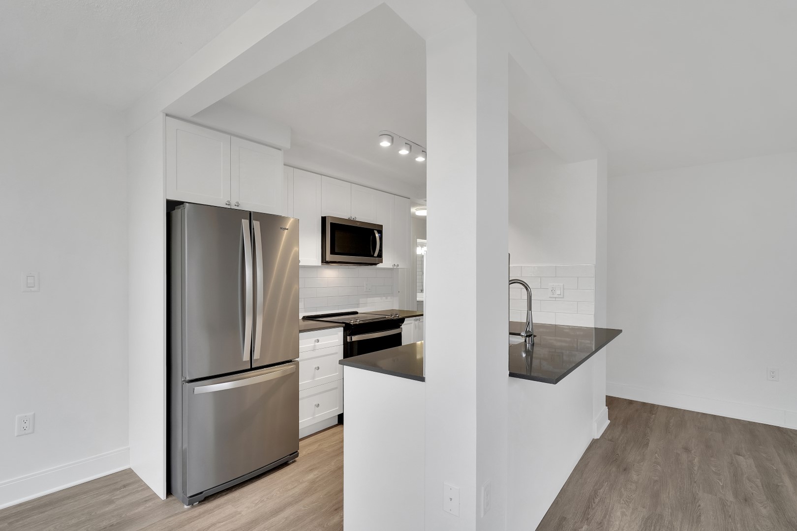 Photo 2 of 7360, 7376 Halifax Street - 2 Bedroom - 943 sq ft - $2624 rental property