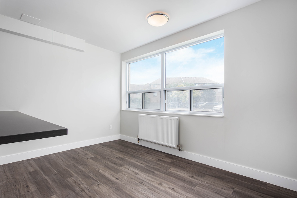 Photo 3 of 350 The East Mall - Bachelor - 451 sq ft - $1650 rental property