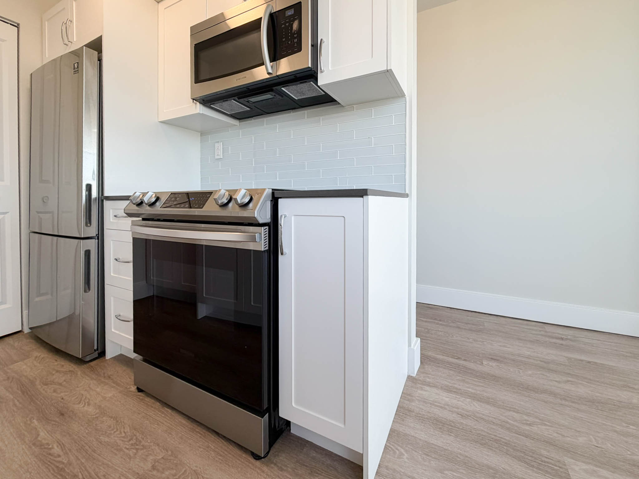 Photo 2 of 5815 Yew Street - 1 Bedroom - 657 sq ft - $2452 rental property