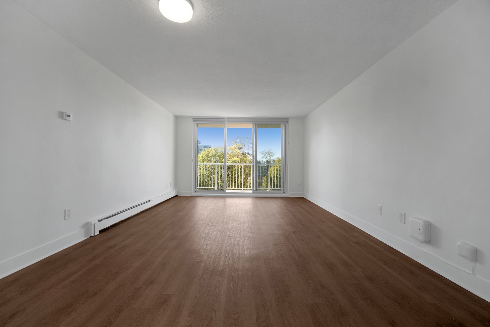 Photo 3 of 130 Keith Road, West - 1 Bedroom - 743 sq ft - $2499 rental property