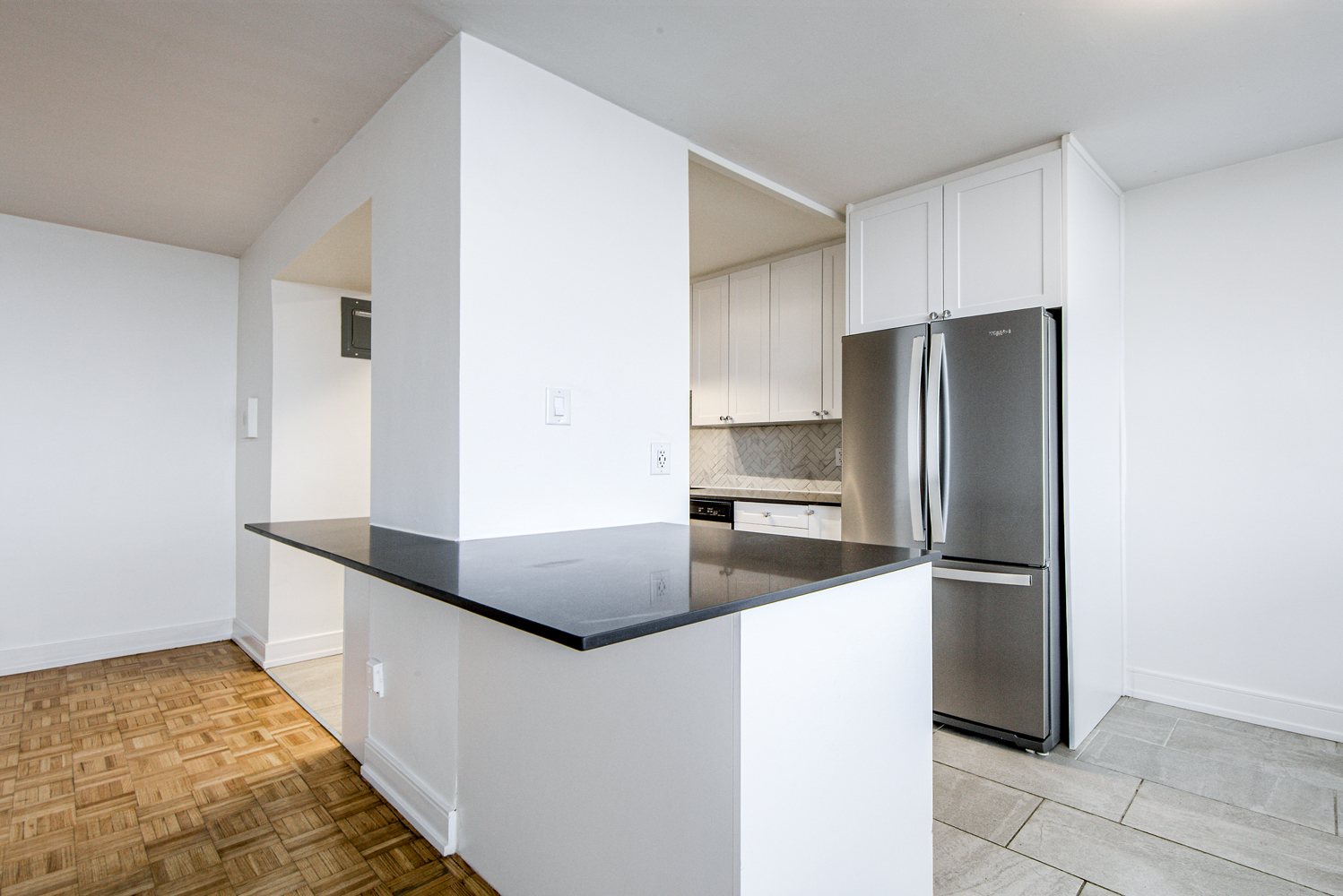 Photo 3 of 55 Triller Avenue - 1 Bedroom - 655 sq ft - $1723 rental property