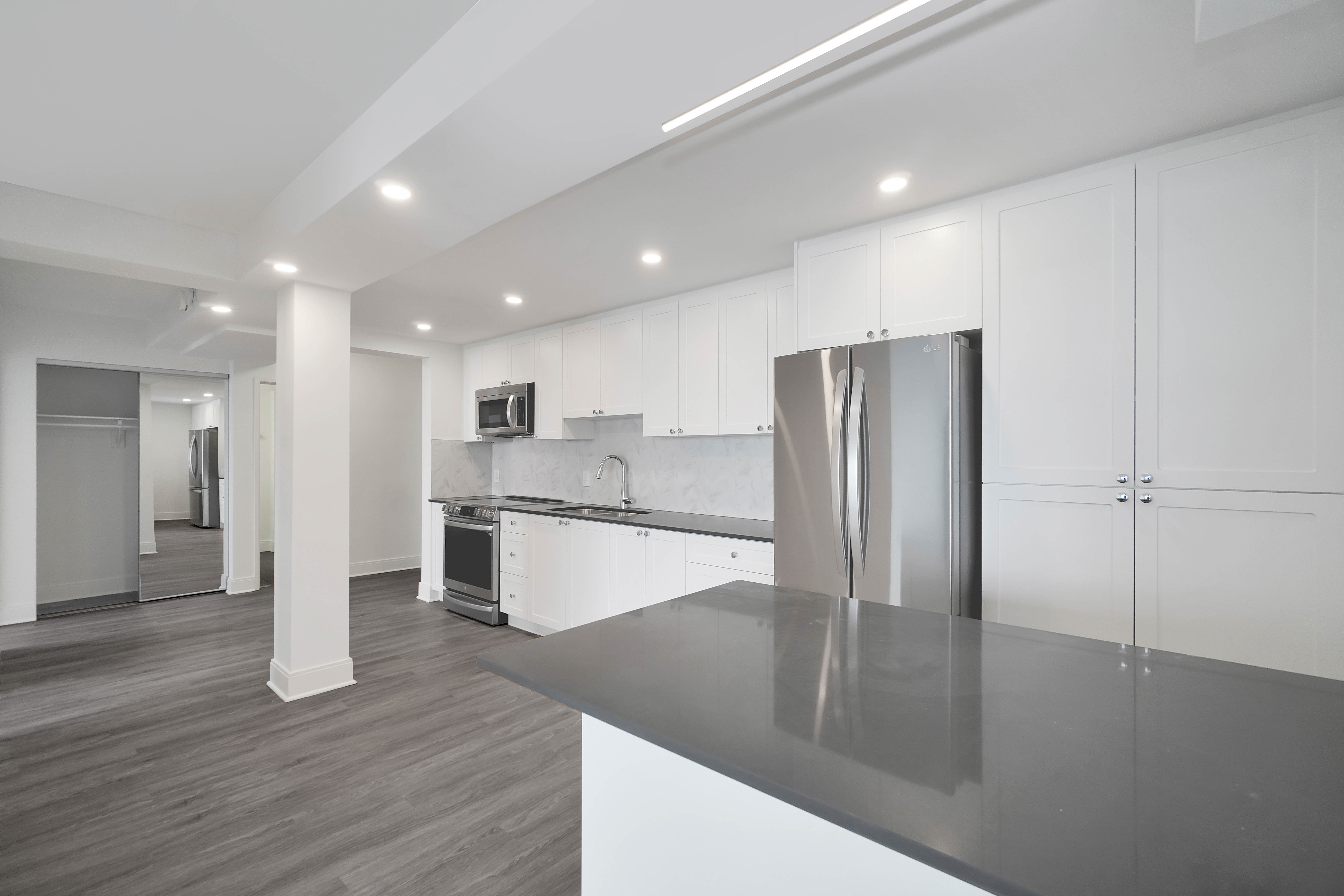 Photo 2 of 2222 Bellevue Avenue - 2 Bedroom - 900 sq ft - $4258 rental property
