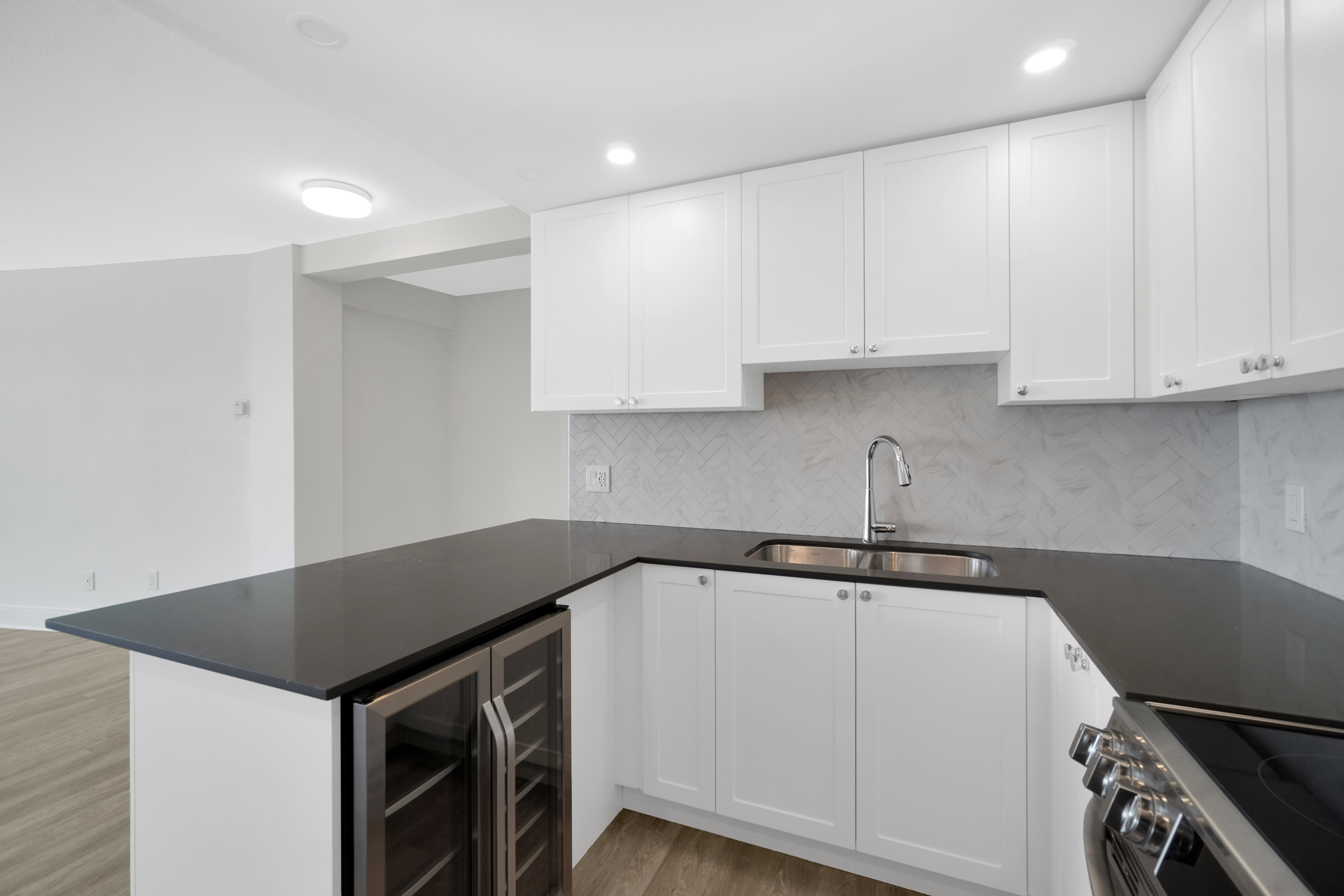 Photo 2 of 2190 Bellevue Avenue - 3 Bedroom - 1600 sq ft - $5932 rental property