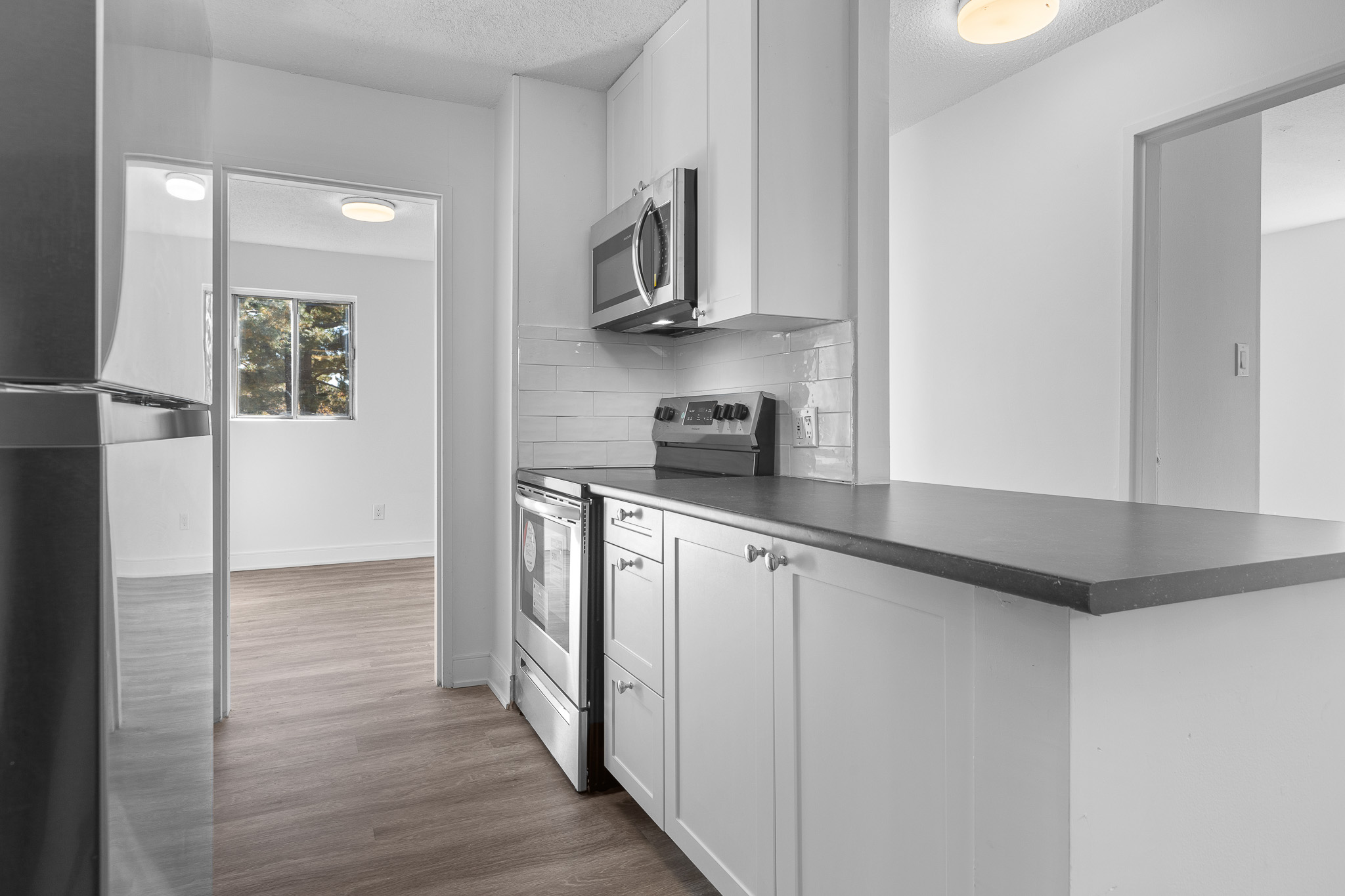 Photo 3 of 3528-3532, 3550 & 3590 Downpatrick Road - 2 Bedroom - 726 sq ft - $1938 rental property
