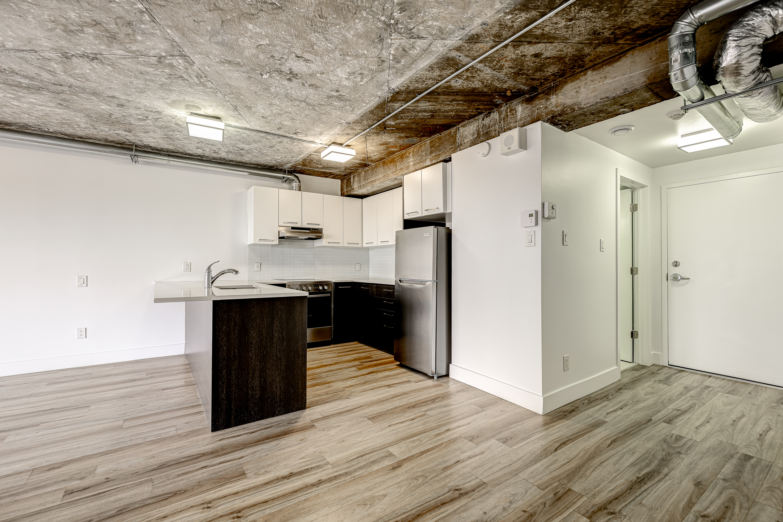 1150 Rue Sherbrooke Est, Montréal, QC H2L 1L8 — photo 3