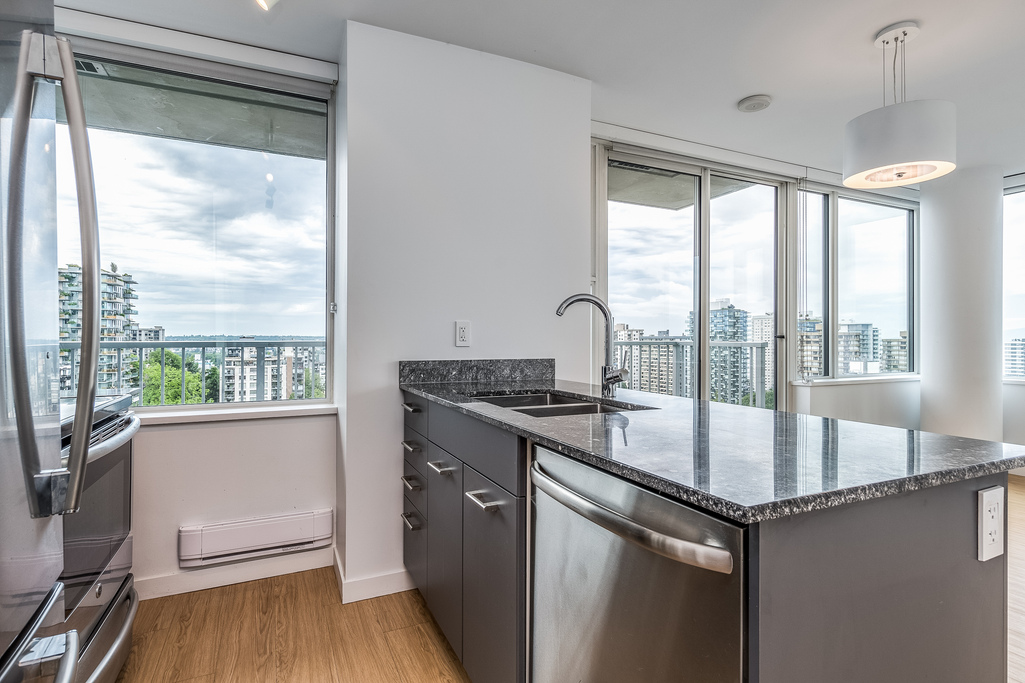 Photo 2 of 1051 Broughton Street - 2 Bedroom - 743 sq ft - $3447 rental property