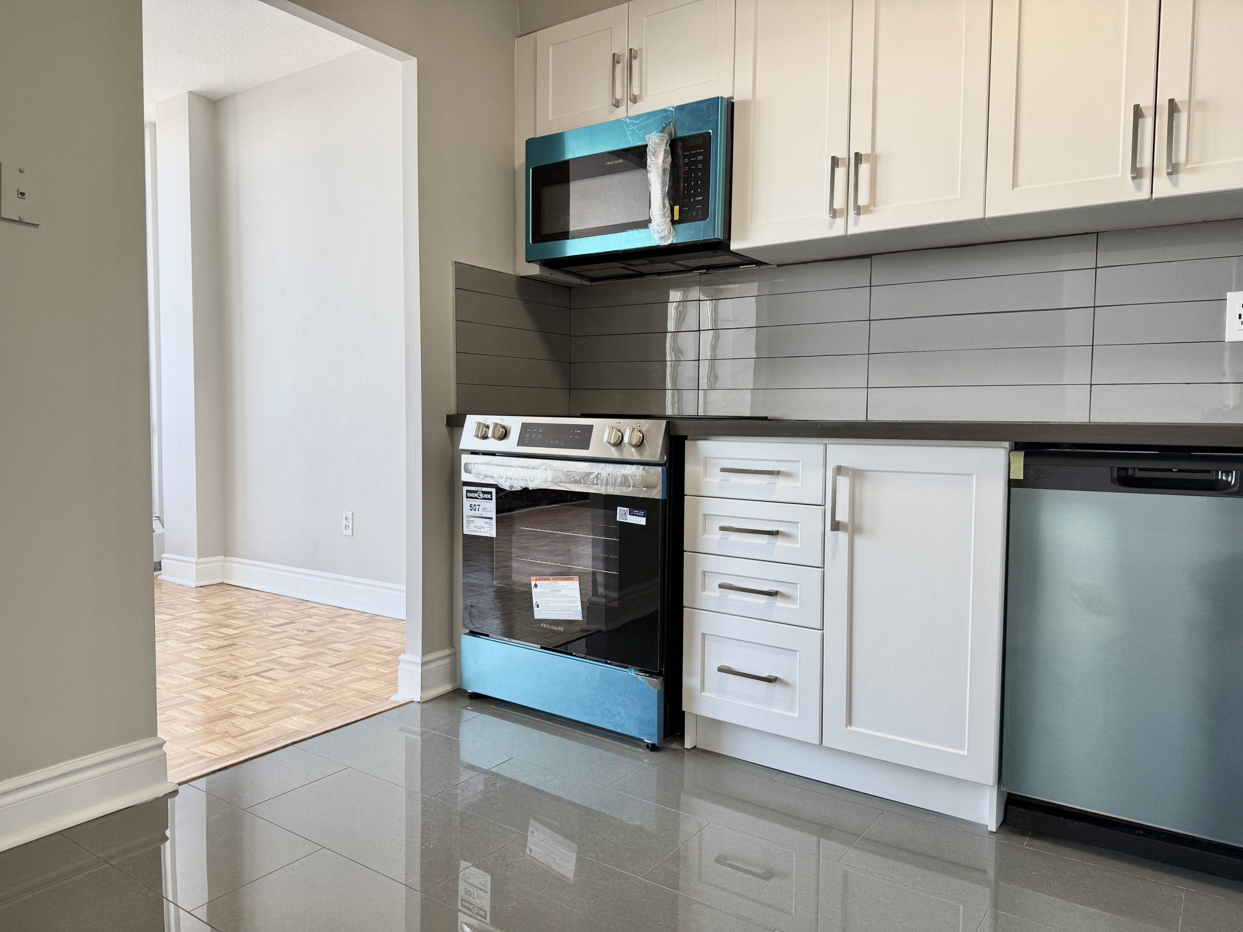 1501 Woodbine Avenue, East York, ON M4C 4H1 — photo 3