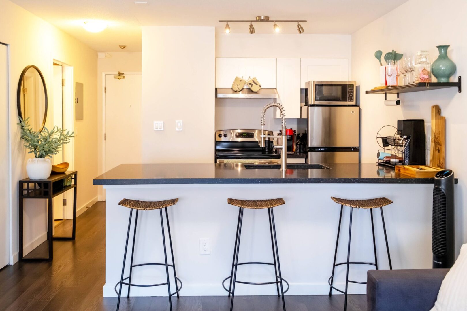 Photo 2 of 8738 French Street - 1 Bedroom - 617 sq ft - $2010 rental property